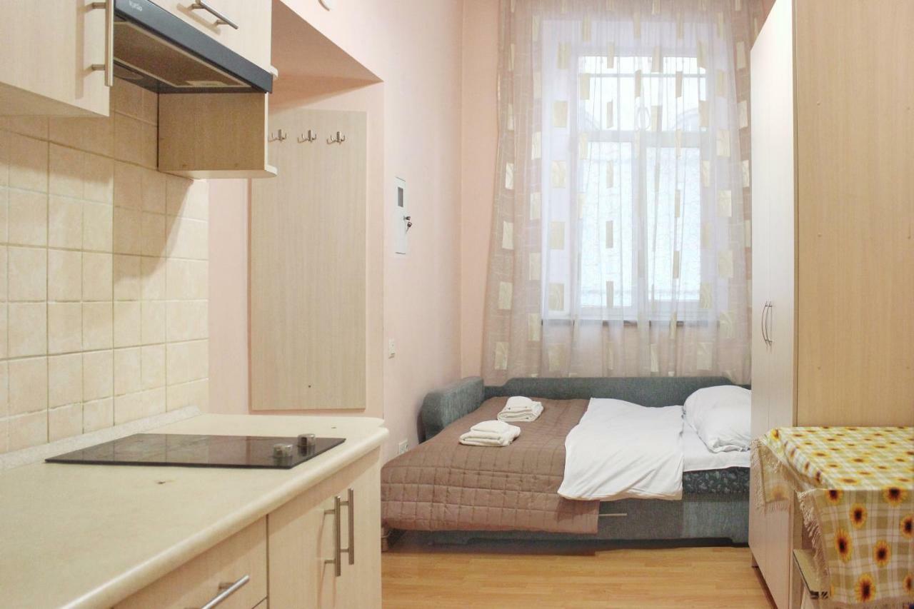 Квартира В Оренду По Вулиці Гавришкевича 10 Lviv Bagian luar foto