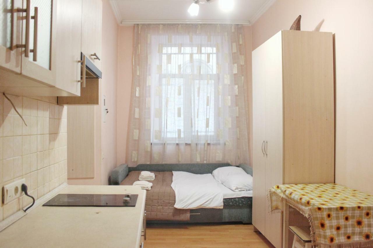Квартира В Оренду По Вулиці Гавришкевича 10 Lviv Bagian luar foto